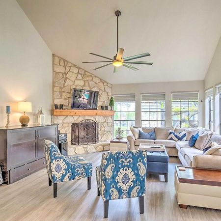 Horseshoe Bay Townhome With Patio And Outdoor Pool! エクステリア 写真